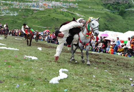 New Beyond trips Horsemanship skills Tagong Horse Festival