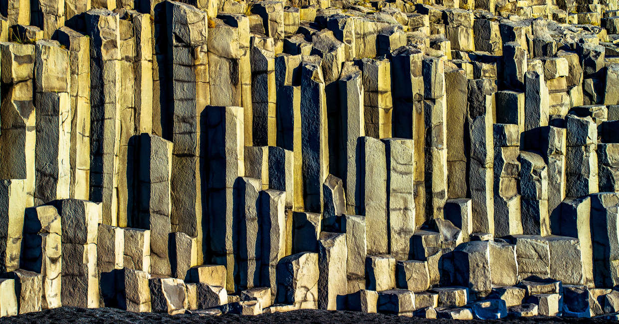 Basalt columns at Vik Beach
