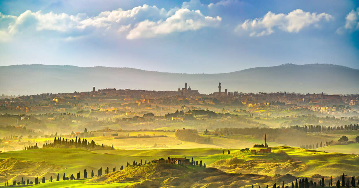 tourhub | Explore! | A Taste of Tuscany - Hilltop Towns and Vineyards 